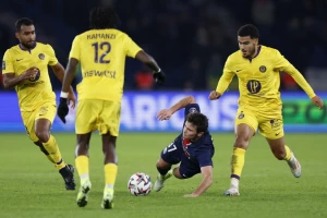 Gosti iz Tuluza protutnjali Parizom!